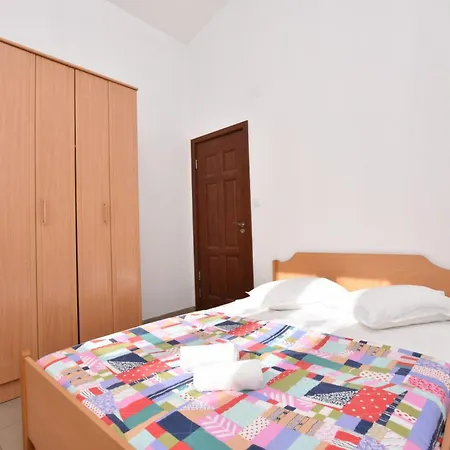 Апартаменты Ivan Омиш