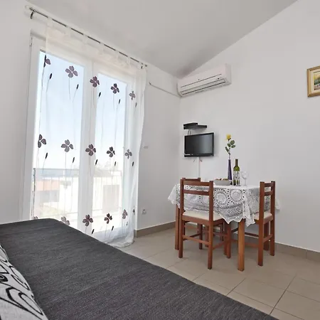 Ivan Апартаменты *