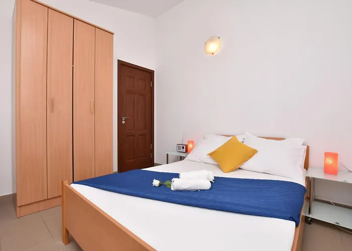 아파트 Ivan 오미스