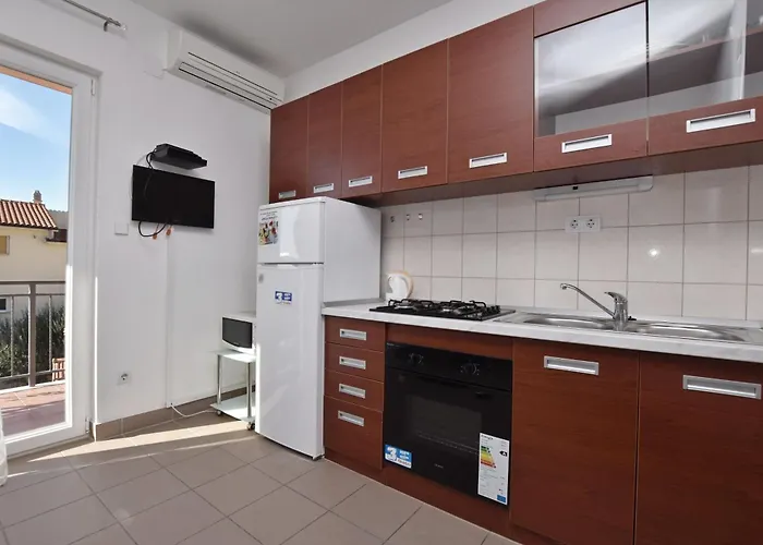 아파트 Ivan 오미스